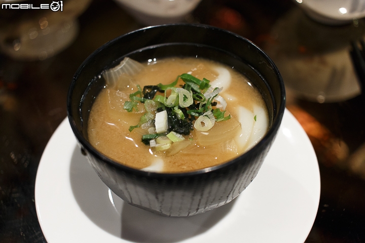 智慧E管家讓旅行更輕鬆 君品酒店食宿體驗