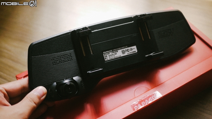 PAPAGO GOSAFE 268 後視鏡行車記錄器不專業開箱文