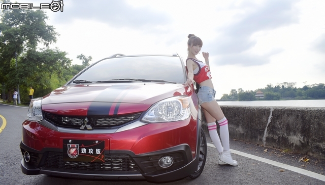 來去尬籃球吧!開著Colt Plus X-Sports勁攻版去阿里山最高的學府香林國小來個三對三鬥牛挑戰賽!