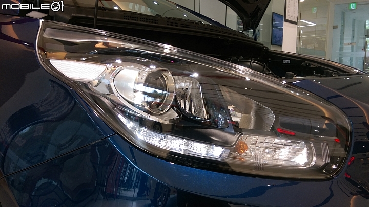 《KIA Carens CRDi 我的家庭MPV》1.7柴引及7速雙離合的絕配試乘體驗