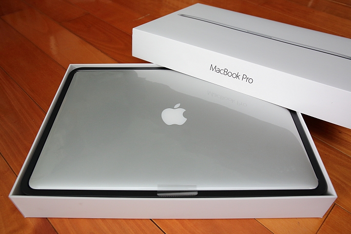 Macbook Pro Retina 15"入手