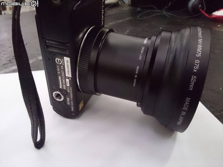 LX3 vs WM75廣角 老當益壯 .... 5000內的 18mm f2.0