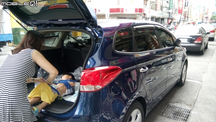 KIA Carens CRDi行駛1XXX公里心得