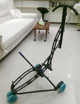 寶寶第二套推(傘)車 Quinny Yezz + 汽座 Maxi-Cosi Pria 70 開箱文 ~