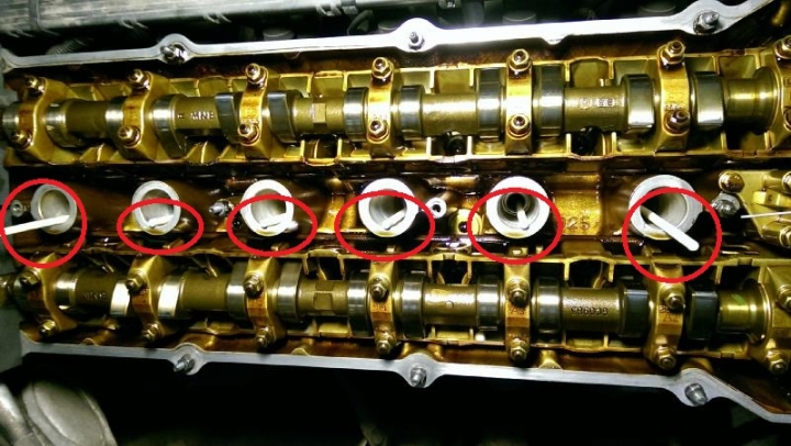 【DIY】引擎吃機油、排氣管冒白煙,更換汽門油封...