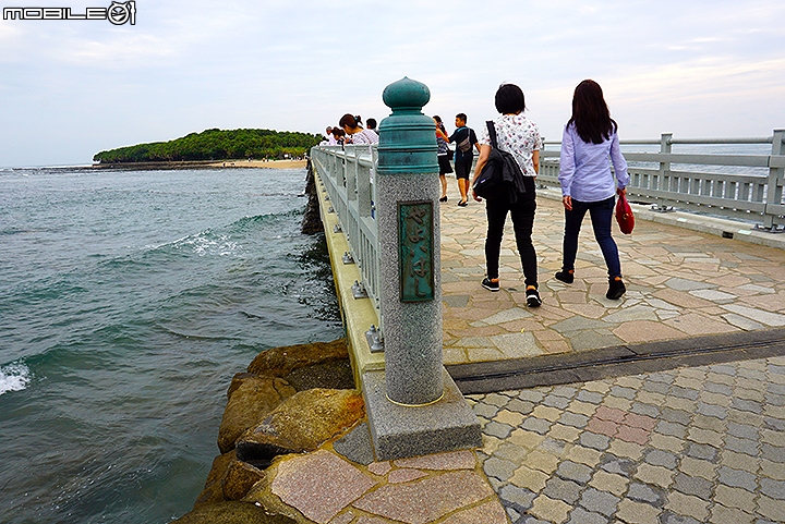 充滿神話色彩 被鬼之洗衣板包圍的青島神社