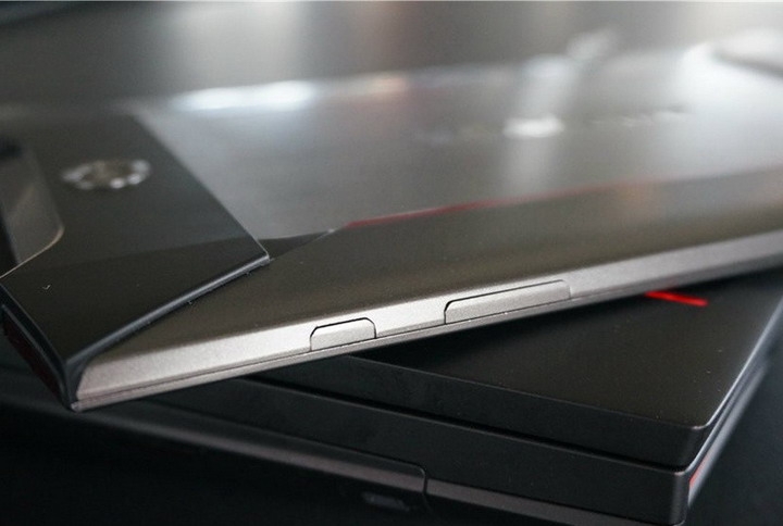Acer Predator 8 GT-810測評