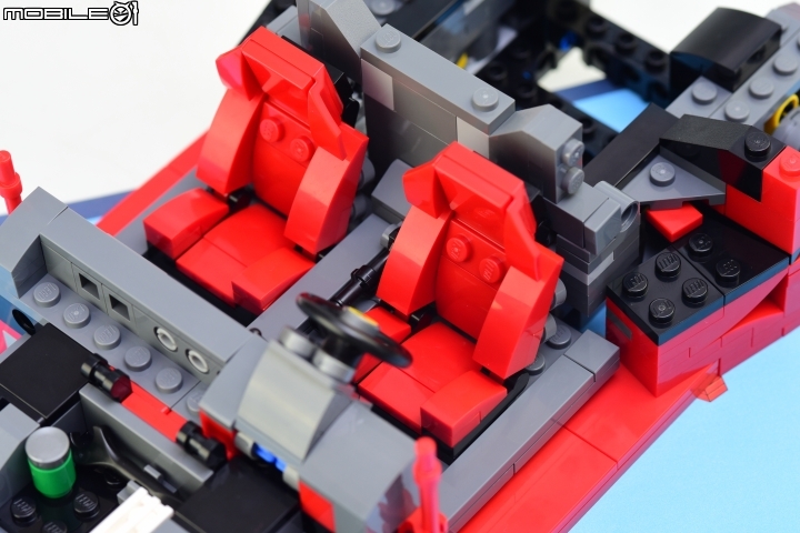 【開箱】經典馬王榮光重現 LEGO Creator 10248 Ferrari F40