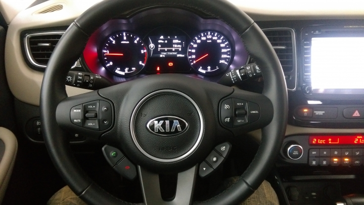 《KIA Carens CRDi 我的家庭MPV》1.7柴引及7速雙離合的絕配試乘體驗