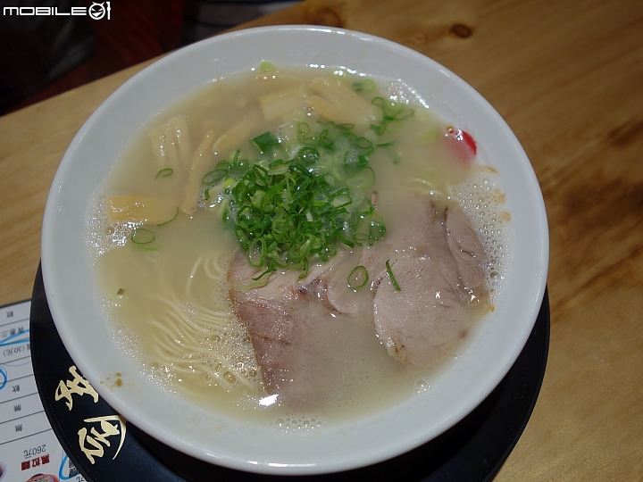 【台北站前】來自日本的感動--博多一幸舍豚骨拉麵