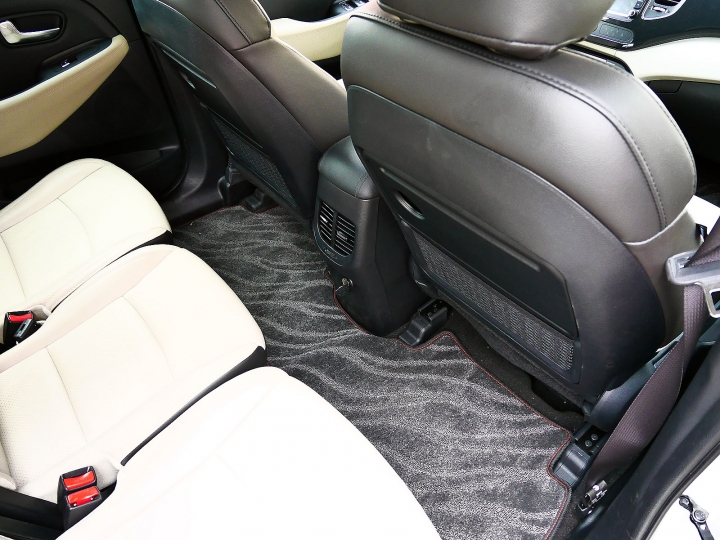 80萬>160萬? 試了KIA Carens CRDi 就知道為什麼了 — 「KIA Carens CRDi 我的家庭MPV」試乘體驗