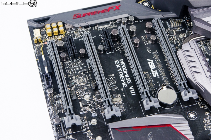 夢幻規格玩家至上 華碩MAXIMUS VIII EXTREME ROG主機板