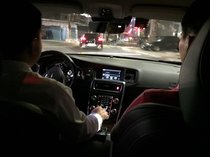 Volvo V60 D4 旗艦版 試駕體驗分享