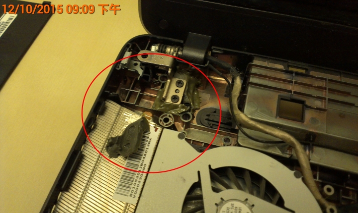 TOSHIBA Satellite C665 自行更換C、D殼,以及送修辛酸分享