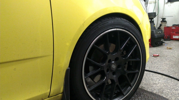 FABIA 215/45/17