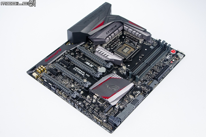 夢幻規格玩家至上 華碩MAXIMUS VIII EXTREME ROG主機板