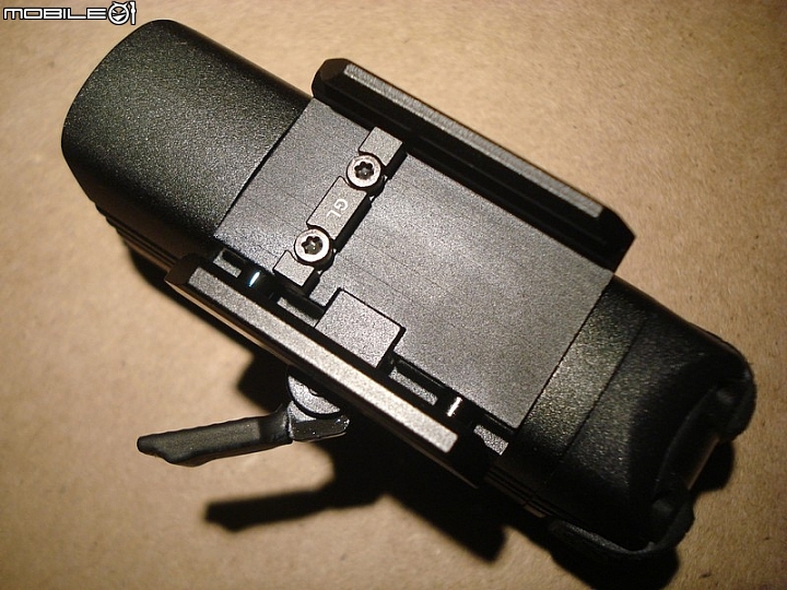 OLIGHT 女戰神 PL-1 VALKYRIE