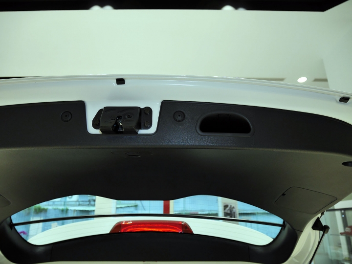 80萬>160萬? 試了KIA Carens CRDi 就知道為什麼了 — 「KIA Carens CRDi 我的家庭MPV」試乘體驗