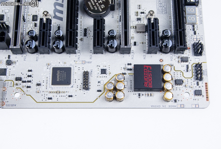 銀黑配色 超頻優化 微星鈦金版Xpower Gaming主機板