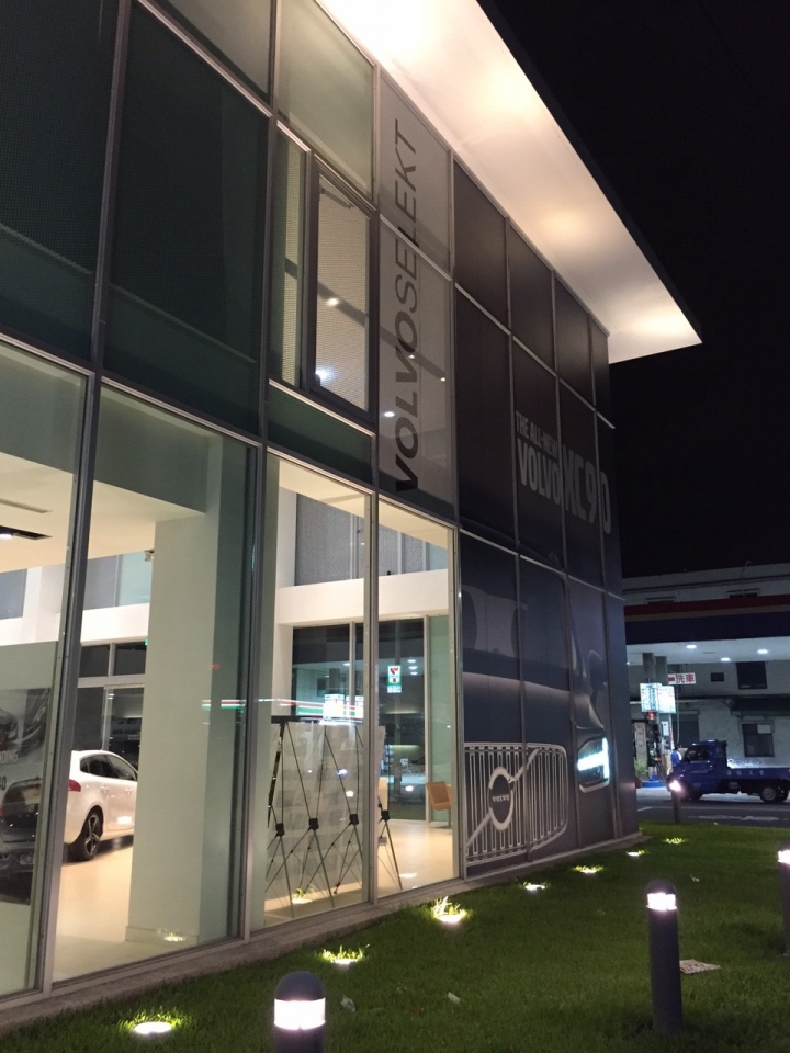 Volvo V60 D4 旗艦版 試駕體驗分享