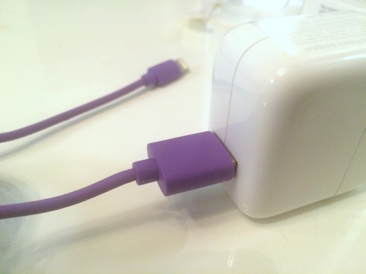 【開箱】PQI i-Cable 90cm Lightning 雙面插圓線