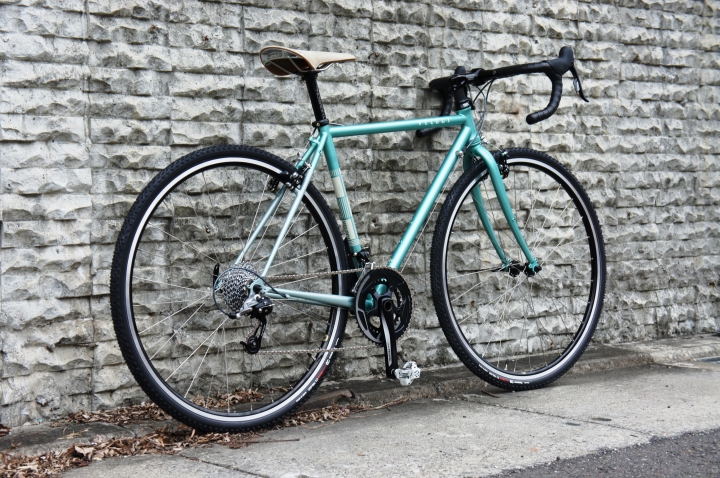 VELOCI輕旅行, 公路車 全新概念多用途車種誕生