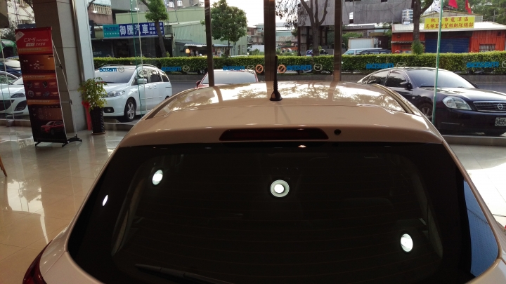 Mazda 2 賞車分享