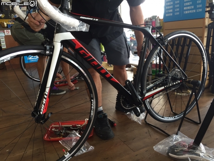 Giant TCR ADV2報到了