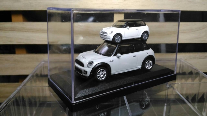 1/64 RMZ City Mini Cooper S (與其他mini做比較)