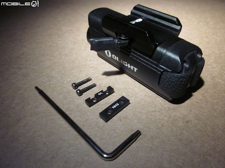 OLIGHT 女戰神 PL-1 VALKYRIE