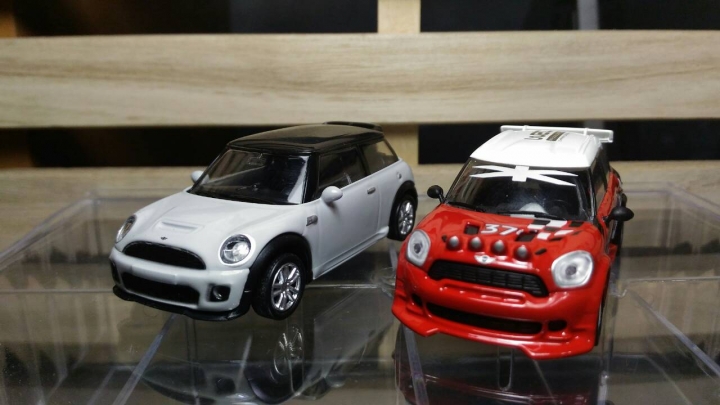 1/64 RMZ City Mini Cooper S (與其他mini做比較)