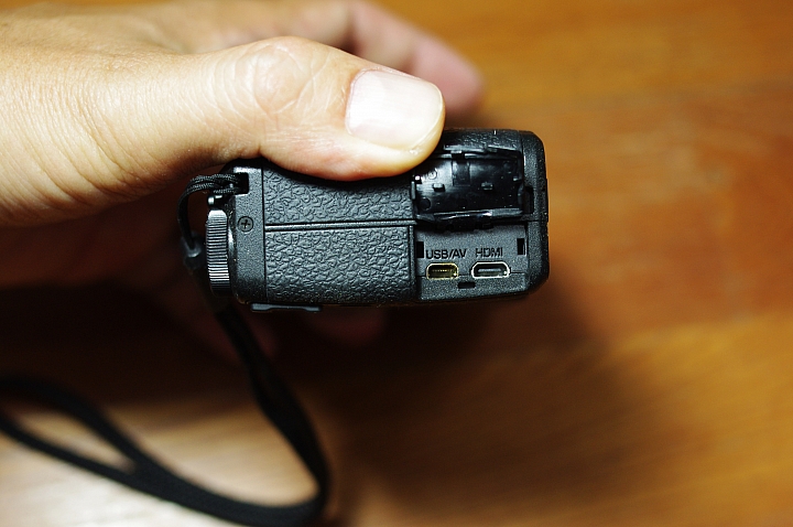 新一代的街拍名機 Ricoh GR II ~ 開箱和簡易評測