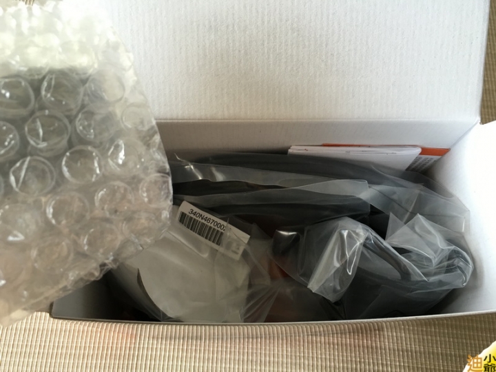 開箱:Mio 688D 雙鏡頭行車紀錄器開箱
