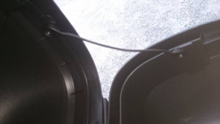 KYMCO V2-125+ 加裝33公升行李箱