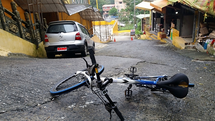 單車騎陡坡瘦的特別快我要挑戰這位大大的陡坡排行榜