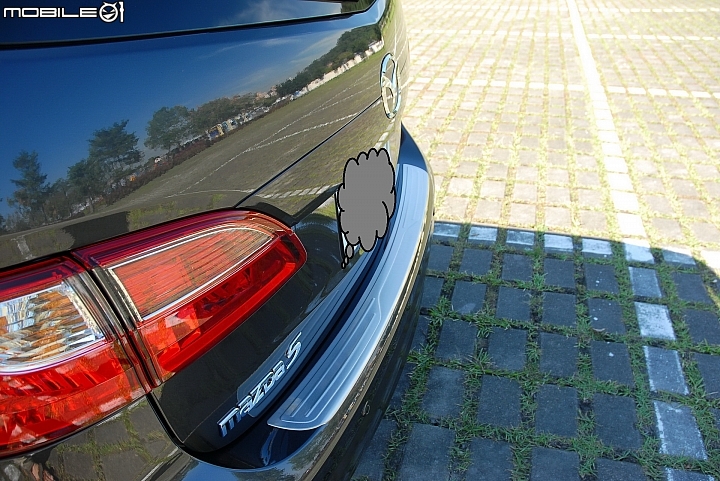 2015 New Mazda5 開箱記 ~ 供車友參考 (圖多慎入)