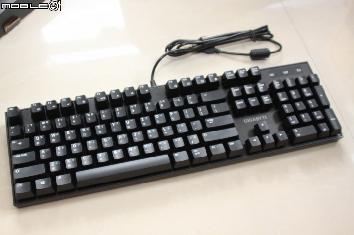 分享 低調有內涵的Gigabyte Force K83機械式鍵盤!