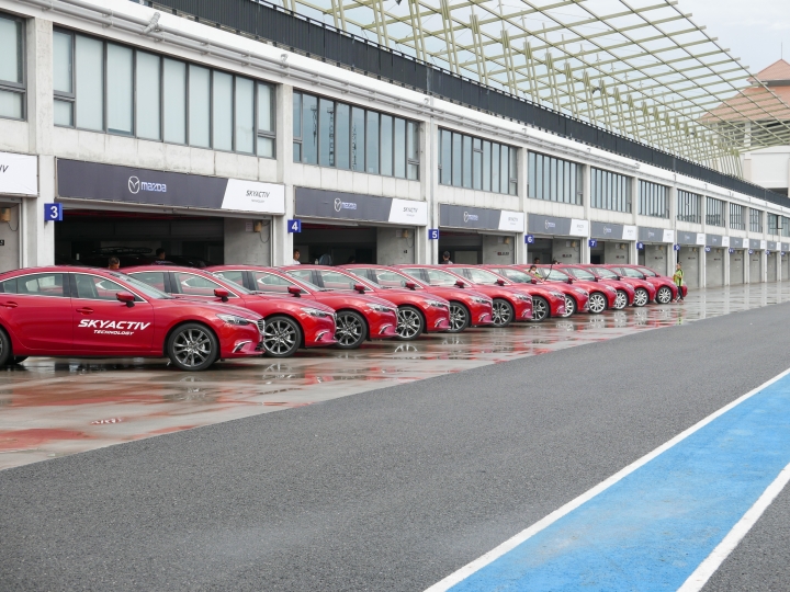 Mazda大鵬灣賽道體驗日心得分享 - Mazda6 三代目