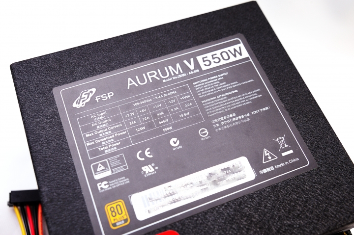 售價更加近人,全漢 AURUM V 金鈦極 V 550W 電源供應器開箱測試