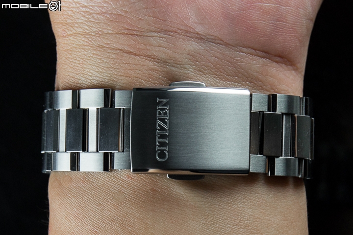 三秒對時!CITIZEN CC9015-54E 光動能GPS腕錶