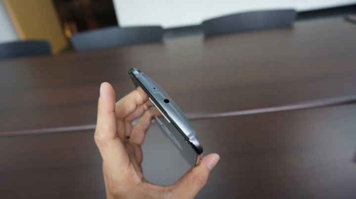 客製化 moto x style 核桃木背蓋開箱 (圖多)