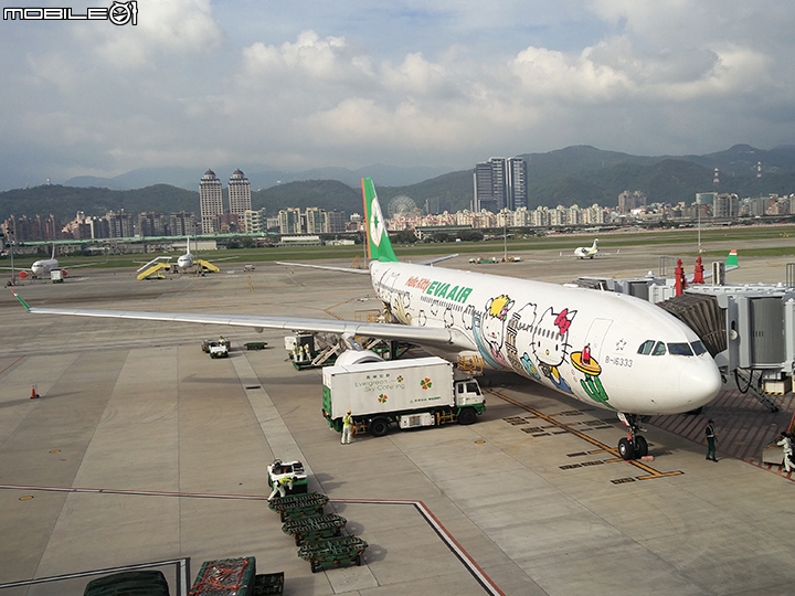 長榮BR191 羽田-桃園 Hello Kitty機&全日空貴賓室體驗