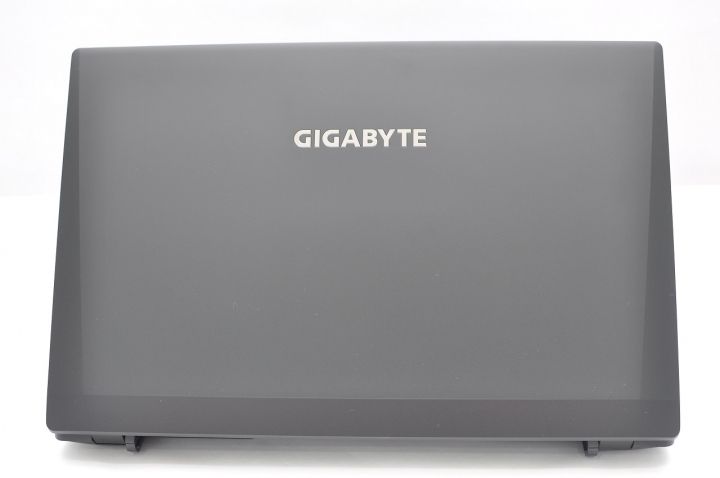 GIGABYTE Q2556N V3工作娛樂機開箱分享