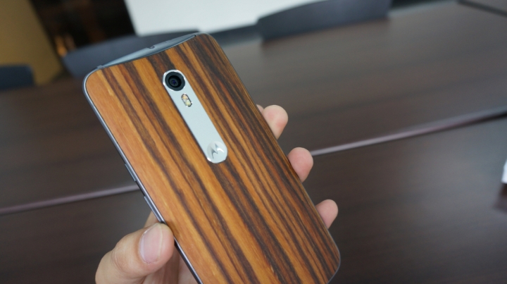 客製化 moto x style 核桃木背蓋開箱 (圖多)