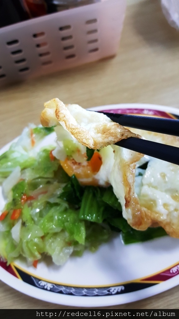 俗夠大碗的台東在地好味道~高工肉燥飯