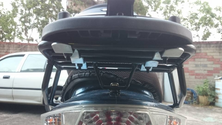KYMCO V2-125+ 加裝33公升行李箱
