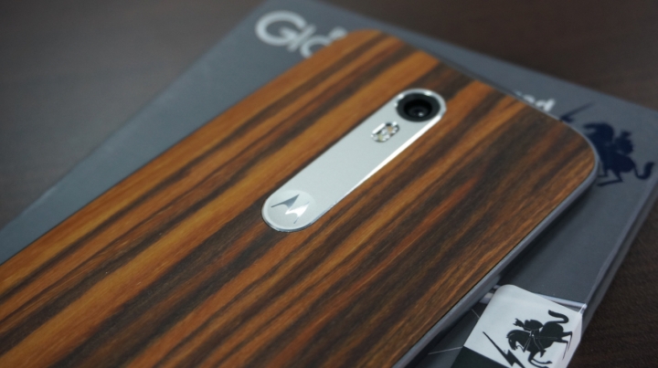 客製化 moto x style 核桃木背蓋開箱 (圖多)