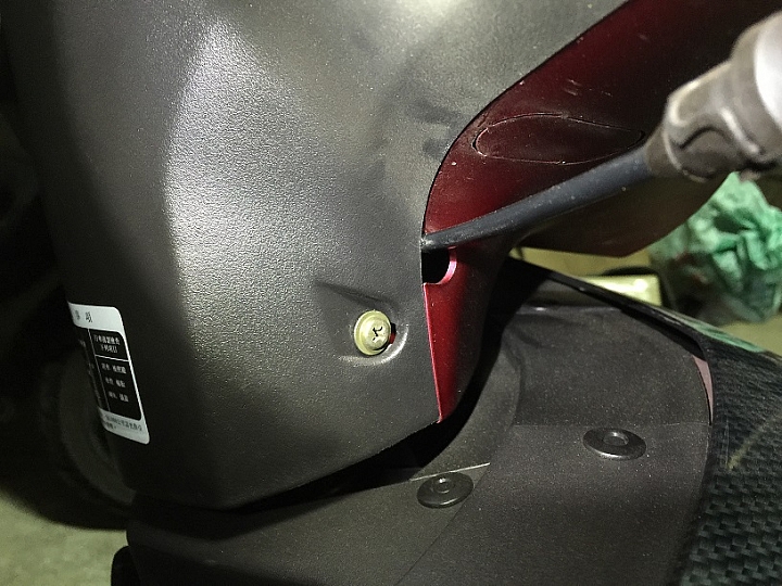 TIGRA 150ABS 油門線設計不良