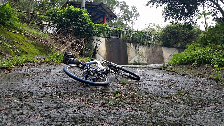 單車騎陡坡瘦的特別快我要挑戰這位大大的陡坡排行榜