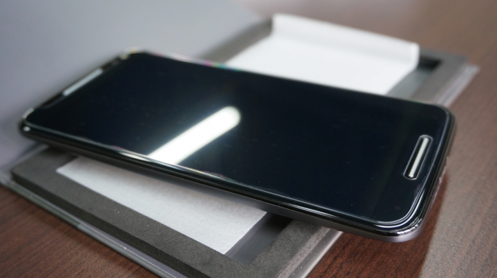 客製化 moto x style 核桃木背蓋開箱 (圖多)